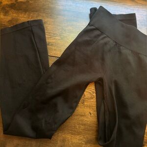 Black High-Waisted Leggings
